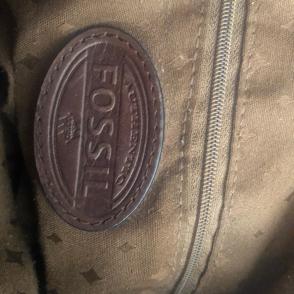 Fossil Leather Crossbody Handbag - Picture 10 of 16